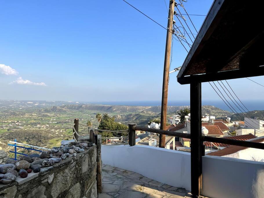 'I Folia' Village House With Roof Garden And Terrace Pissouri Exteriér fotografie