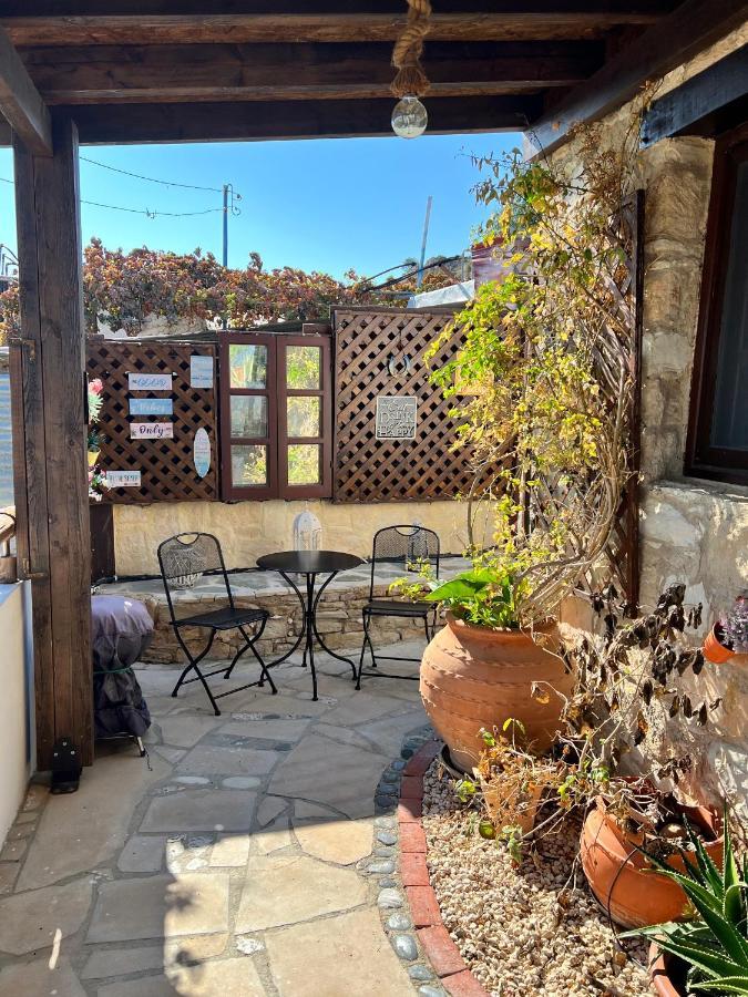 'I Folia' Village House With Roof Garden And Terrace Pissouri Exteriér fotografie