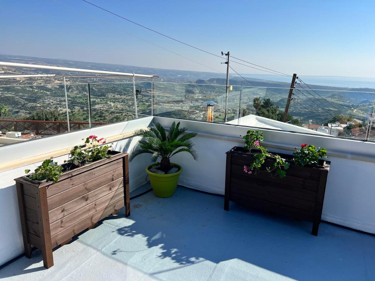 'I Folia' Village House With Roof Garden And Terrace Pissouri Exteriér fotografie